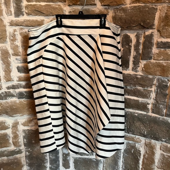 Tanya Taylor Black and White Asymmetrical Midi Skirt - Picture 3 of 7